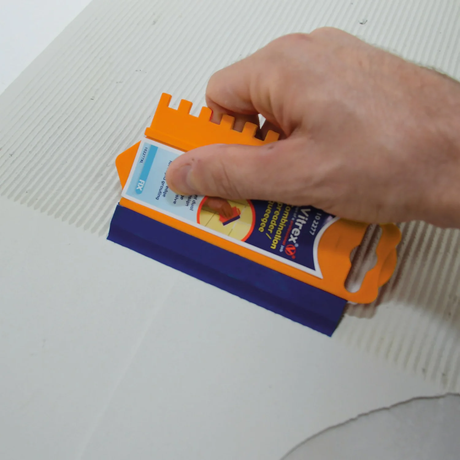 Combi Spreader And Squeegee - Image 2