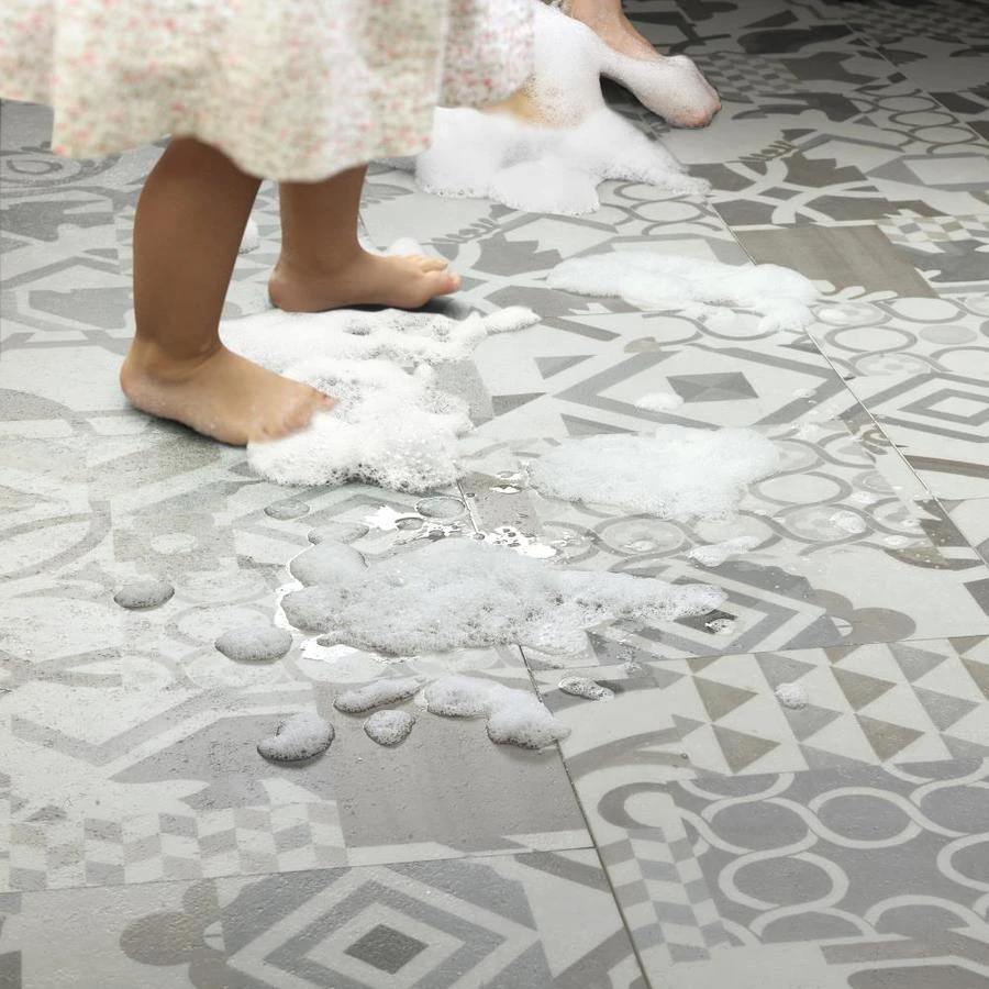 SMARTCORE Pro 8-Piece 12-in X 24-in Paramount Interlocking Vinyl Tile - Image 3