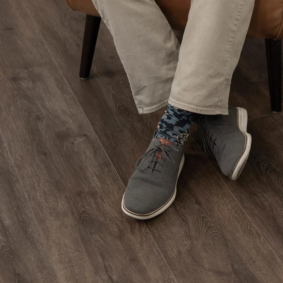 CALI Long-Board Vinyl Pro 6-Piece 9-in X 70.87-in Offshore Oak Luxury Vinyl Plank Flooring - Image 5