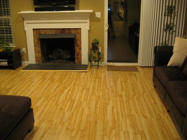 BuildDirect Peruvian Gingerwood 12mm 48" X 7.68" Laminate Flooring (12.76sq. Ft. Per Box) - Image 6